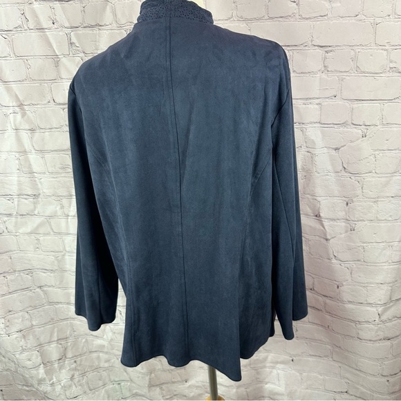 Chico's open front Cardigan Suede-like cut out edge lace-like look sz 3(XL 16) - Picture 3 of 9